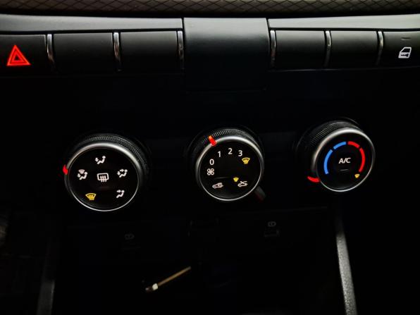 Lada (ВАЗ) Vesta I Рестайлинг (NG) с пробегом 2023 года, цена 1 230 000 рублей, 18563 км, седан, Автокод Объявления