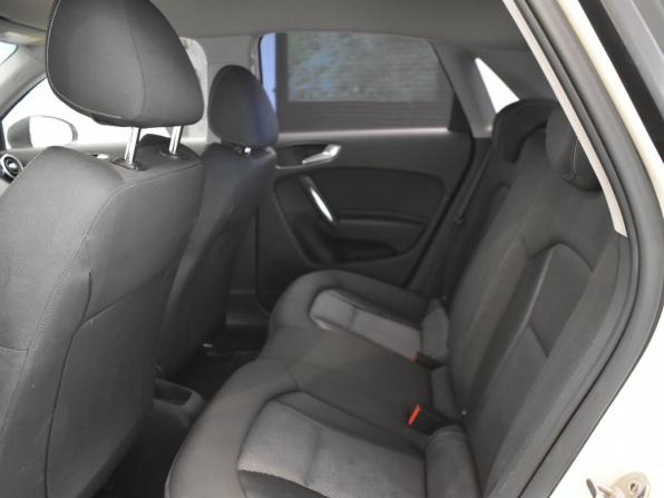 Audi A1 I (8X) с пробегом 2013 года, цена 1 095 000 рублей, 187953 км, хэтчбек, Автокод Объявления