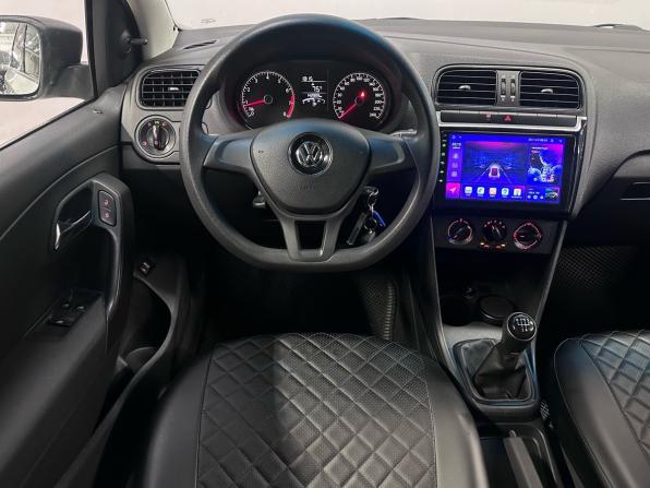 Volkswagen Polo V Рестайлинг с пробегом 2017 года, цена 940 000 рублей, 142997 км, седан, Автокод Объявления