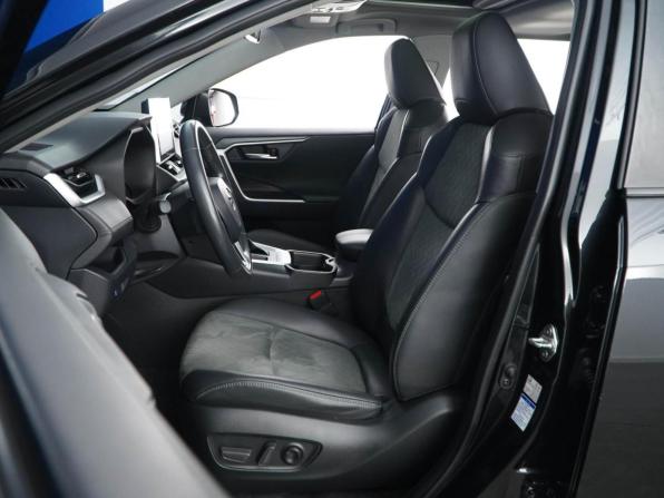 Toyota RAV4 V (XA50) с пробегом 2022 года, цена 3 249 055 рублей, 50899 км, внедорожник, Автокод Объявления