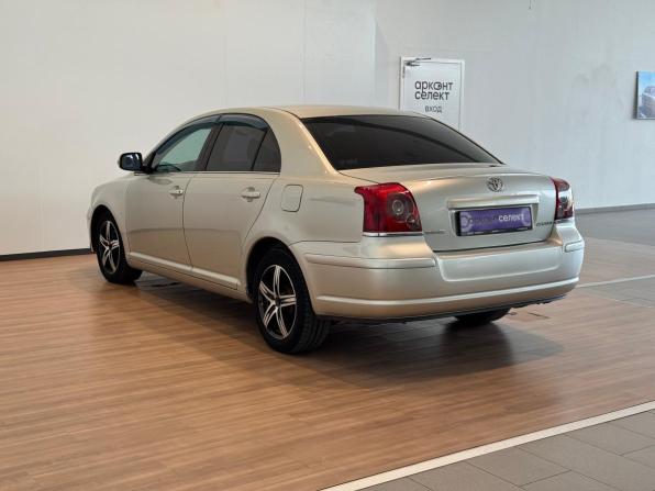 Toyota Avensis II Рестайлинг с пробегом 2006 года, цена 599 000 рублей, 315638 км, седан, Автокод Объявления