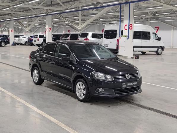 Volkswagen Polo V с пробегом 2013 года, цена 1 000 000 рублей, 121011 км, седан, Автокод Объявления
