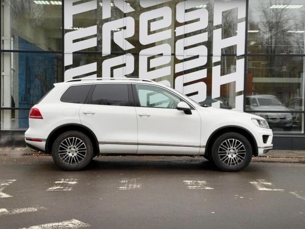Volkswagen Touareg II Рестайлинг с пробегом 2015 года, цена 2 400 000 рублей, 249587 км, внедорожник, Автокод Объявления