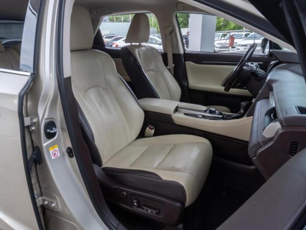 Lexus RX IV с пробегом 2017 года, цена 3 870 000 рублей, 98763 км, внедорожник, Автокод Объявления