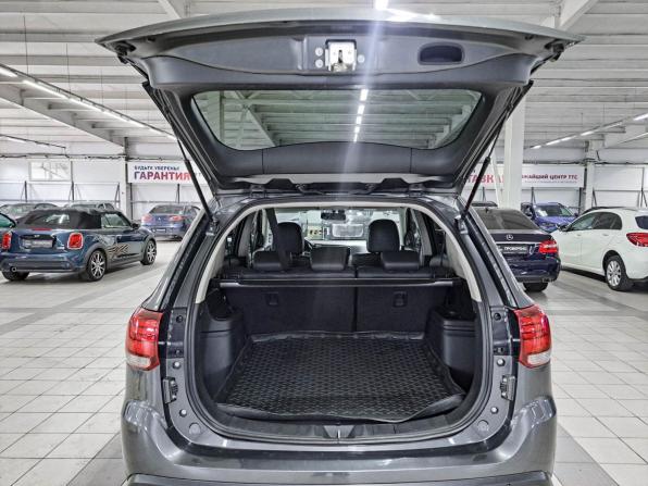 Mitsubishi Outlander III Рестайлинг 2 с пробегом 2015 года, цена 1 750 000 рублей, 141200 км, внедорожник, Автокод Объявления