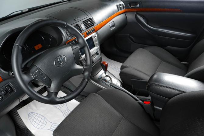 Toyota Avensis II Рестайлинг с пробегом 2007 года, цена 999 000 рублей, 252500 км, седан, Автокод Объявления