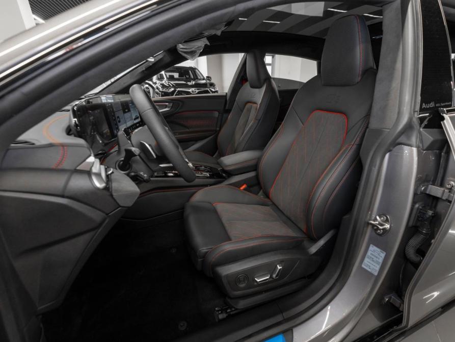 Audi A5 III (B10) Москва  - изображение 9