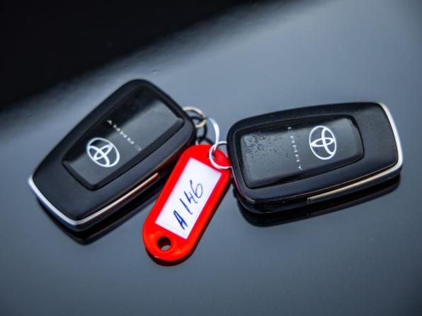 Toyota Camry VIII (XV70) с пробегом 2019 года, цена 2 798 000 рублей, 138482 км, седан, Автокод Объявления