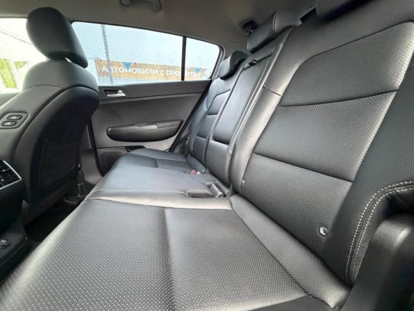 Kia Sportage IV Рестайлинг с пробегом 2018 года, цена 1 970 000 рублей, 136167 км, внедорожник, Автокод Объявления