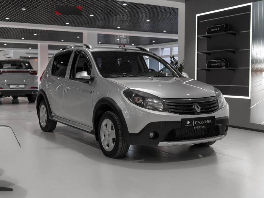 Renault Sandero I Москва  - изображение 2