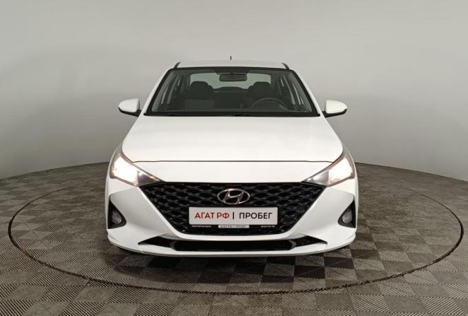 Hyundai Solaris II Рестайлинг с пробегом 2021 года, цена 1 395 000 рублей, 46683 км, седан, Автокод Объявления