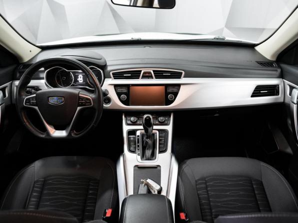 Geely Atlas I с пробегом 2018 года, цена 1 582 000 рублей, 45270 км, внедорожник, Автокод Объявления