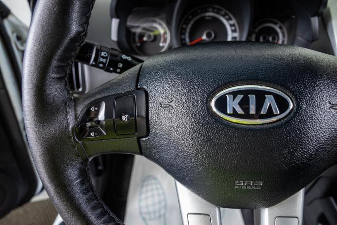 Kia Ceed I Рестайлинг с пробегом 2011 года, цена 799 000 рублей, 160000 км, хэтчбек, Автокод Объявления