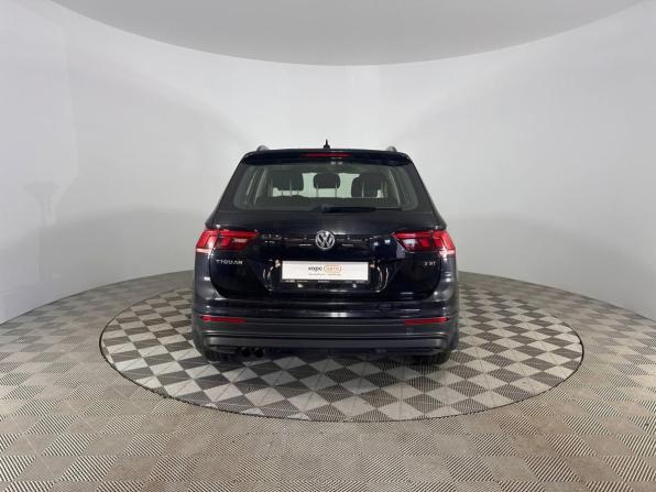 Volkswagen Tiguan II с пробегом 2017 года, цена 1 843 000 рублей, 241796 км, внедорожник, Автокод Объявления