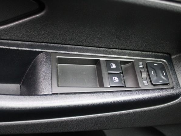 Lada (ВАЗ) Vesta I с пробегом 2019 года, цена 1 065 000 рублей, 15766 км, седан, Автокод Объявления