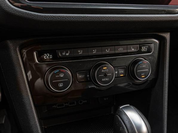 Volkswagen Tiguan II с пробегом 2020 года, цена 2 445 000 рублей, 97611 км, внедорожник, Автокод Объявления