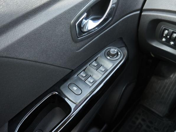 Renault Kaptur I с пробегом 2019 года, цена 1 665 000 рублей, 56396 км, внедорожник, Автокод Объявления
