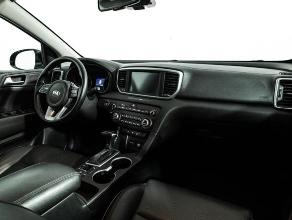 Kia Sportage IV Рестайлинг с пробегом 2020 года, цена 2 449 700 рублей, 131500 км, внедорожник, Автокод Объявления