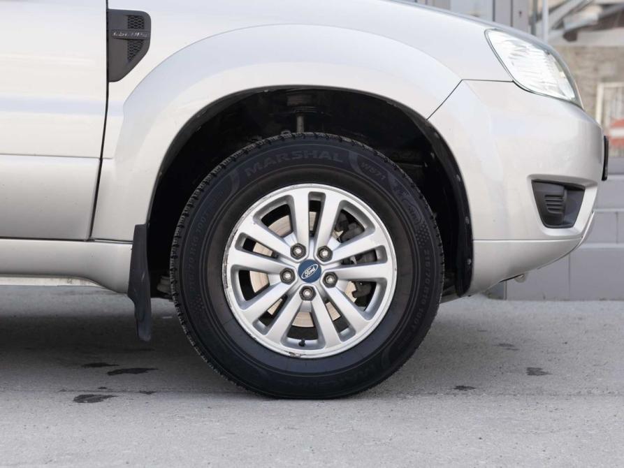 Ford Escape I Рестайлинг 2 Новосибирск  - изображение 9