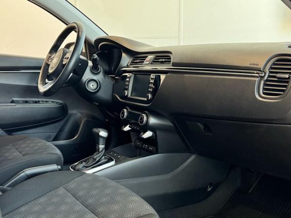 Kia Rio IV с пробегом 2019 года, цена 1 620 000 рублей, 43000 км, седан, Автокод Объявления