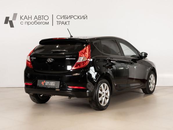 Hyundai Solaris I Рестайлинг с пробегом 2015 года, цена 960 000 рублей, 160200 км, хэтчбек, Автокод Объявления