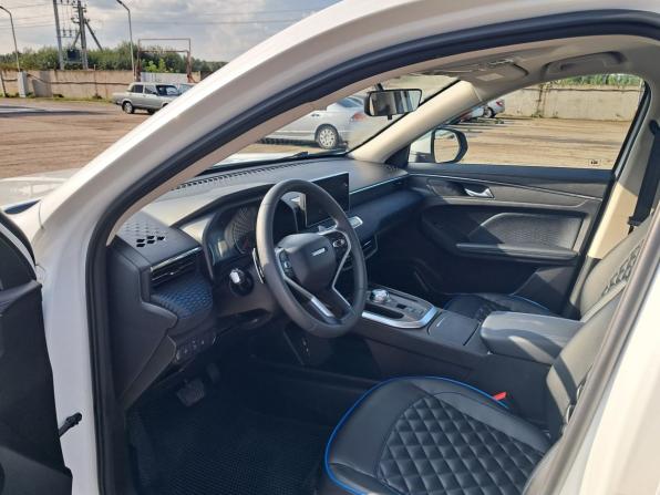Haval Jolion I с пробегом 2021 года, цена 1 700 000 рублей, 27763 км, внедорожник, Автокод Объявления