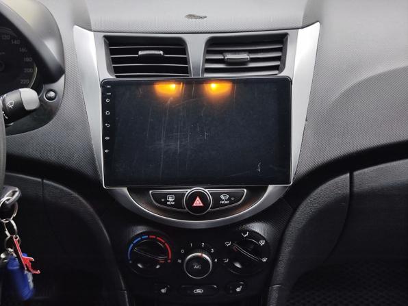 Hyundai Solaris I Рестайлинг с пробегом 2015 года, цена 960 000 рублей, 139924 км, седан, Автокод Объявления