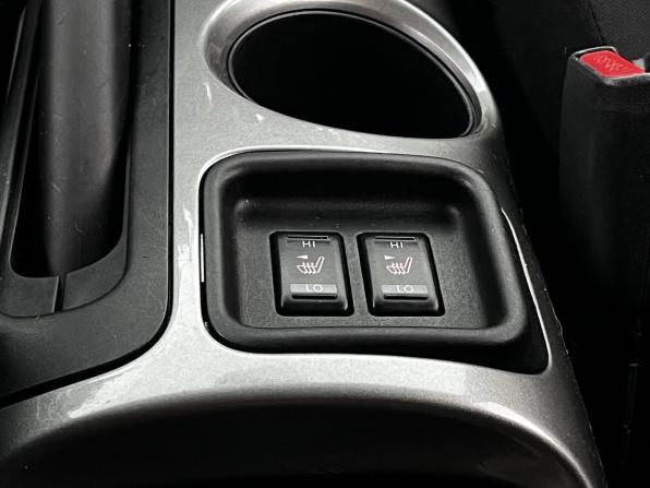 Nissan Juke I с пробегом 2012 года, цена 1 090 000 рублей, 156142 км, внедорожник, Автокод Объявления