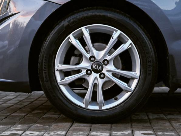 Kia Rio IV Рестайлинг с пробегом 2021 года, цена 1 449 000 рублей, 106894 км, седан, Автокод Объявления