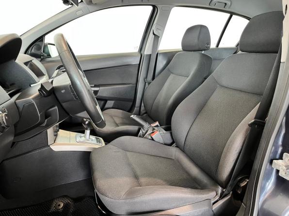 Opel Astra H Рестайлинг с пробегом 2007 года, цена 550 000 рублей, 228800 км, хэтчбек, Автокод Объявления
