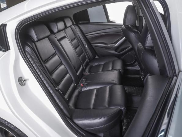 Mazda 6 III (GJ) Рестайлинг с пробегом 2016 года, цена 1 999 000 рублей, 173973 км, седан, Автокод Объявления