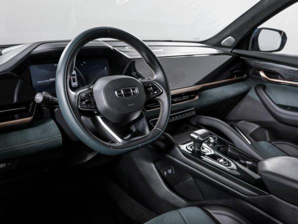 Geely Monjaro I с пробегом 2023 года, цена 3 300 000 рублей, 40092 км, внедорожник, Автокод Объявления