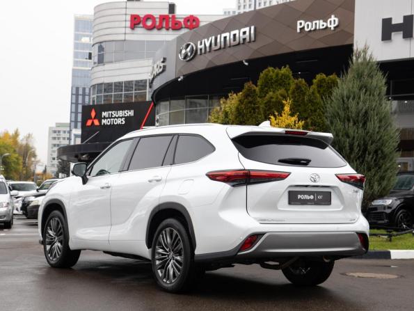 Toyota Highlander IV (XU70) с пробегом 2026 года, цена 5 098 000 рублей, 12940 км, внедорожник, Автокод Объявления