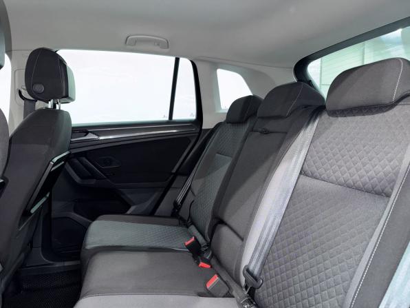 Volkswagen Tiguan II с пробегом 2017 года, цена 2 200 000 рублей, 194050 км, внедорожник, Автокод Объявления