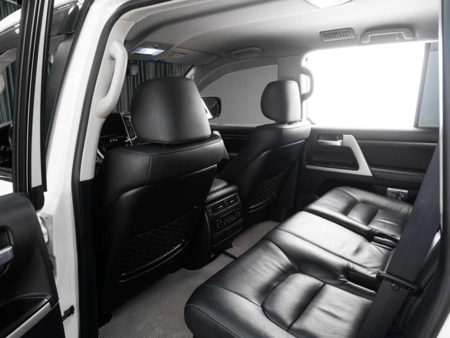 Toyota Land Cruiser 200 Series Рестайлинг 2 Тюмень  - изображение 11