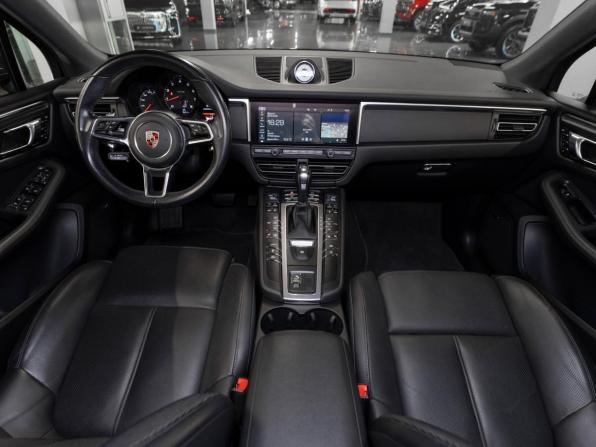 Porsche Macan I Рестайлинг с пробегом 2019 года, цена 5 300 000 рублей, 35959 км, внедорожник, Автокод Объявления