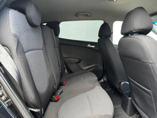 Hyundai Solaris I с пробегом 2013 года, цена 718 000 рублей, 171227 км, хэтчбек, Автокод Объявления