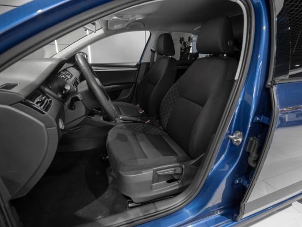 Skoda Octavia III (A7) Рестайлинг с пробегом 2018 года, цена 1 745 000 рублей, 89304 км, лифтбек, Автокод Объявления
