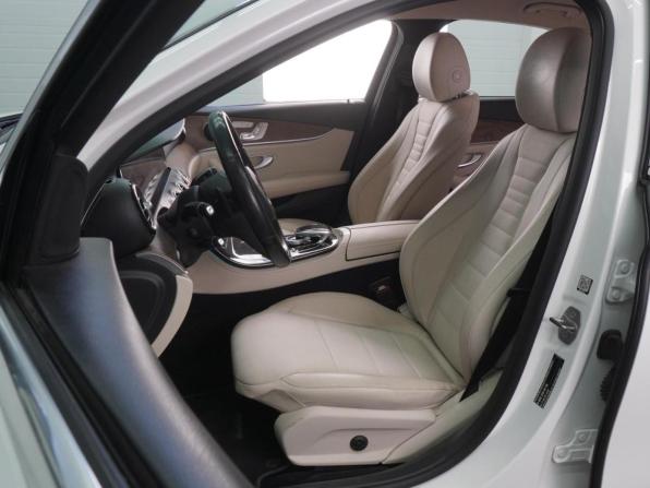Mercedes-Benz E-Класс V (W213 S213 C238) с пробегом 2017 года, цена 2 915 000 рублей, 156441 км, седан, Автокод Объявления