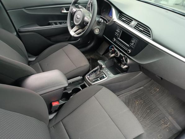 Kia Rio IV Рестайлинг с пробегом 2020 года, цена 1 470 000 рублей, 74406 км, седан, Автокод Объявления