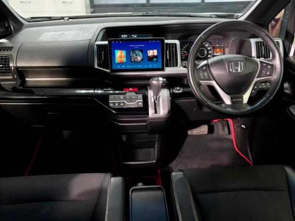 Honda Stepwgn IV Рестайлинг с пробегом 2014 года, цена 2 160 000 рублей, 121655 км, минивэн, Автокод Объявления