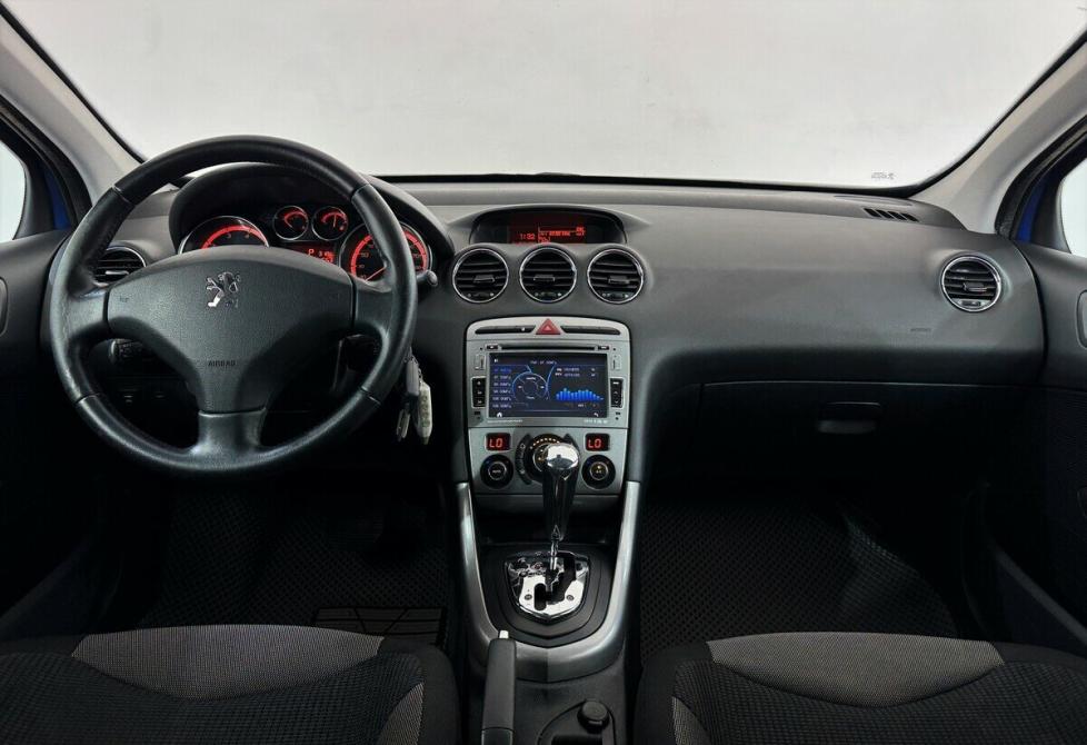Peugeot 308 I Москва  - изображение 5