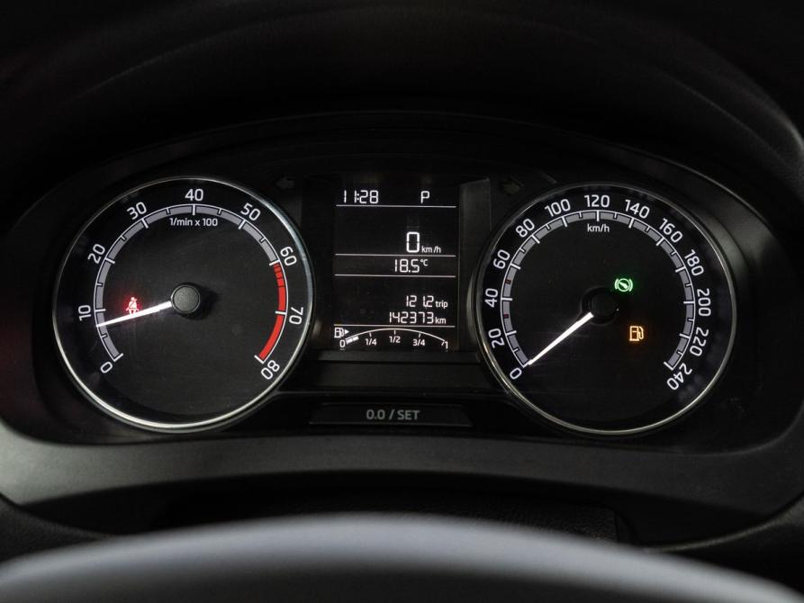 Skoda Rapid I Рестайлинг Тюмень  - изображение 21