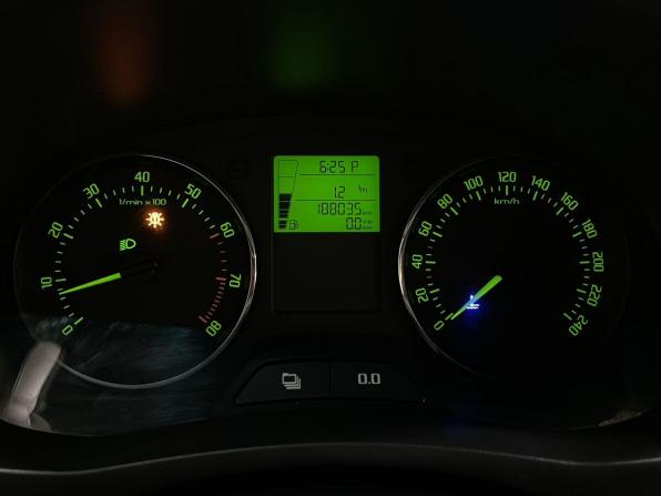 Skoda Fabia II Рестайлинг с пробегом 2011 года, цена 649 000 рублей, 188033 км, хэтчбек, Автокод Объявления