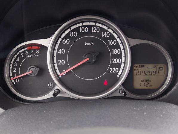 Mazda 2 II Рестайлинг (DE2) с пробегом 2010 года, цена 600 000 рублей, 193000 км, хэтчбек, Автокод Объявления