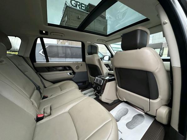 Land Rover Range Rover IV Рестайлинг с пробегом 2018 года, цена 5 670 000 рублей, 132859 км, внедорожник, Автокод Объявления