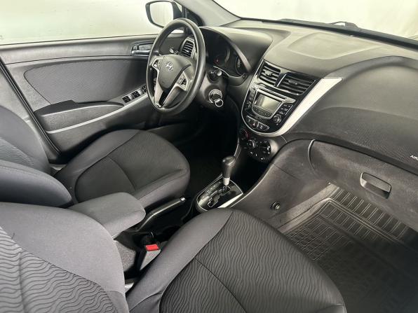 Hyundai Solaris I Рестайлинг с пробегом 2014 года, цена 907 000 рублей, 119115 км, седан, Автокод Объявления