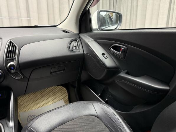 Hyundai ix35 I Рестайлинг с пробегом 2014 года, цена 1 599 000 рублей, 171902 км, внедорожник, Автокод Объявления
