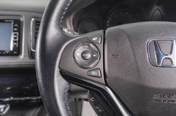 Honda Vezel I Рестайлинг с пробегом 2018 года, цена 1 919 000 рублей, 105003 км, внедорожник, Автокод Объявления