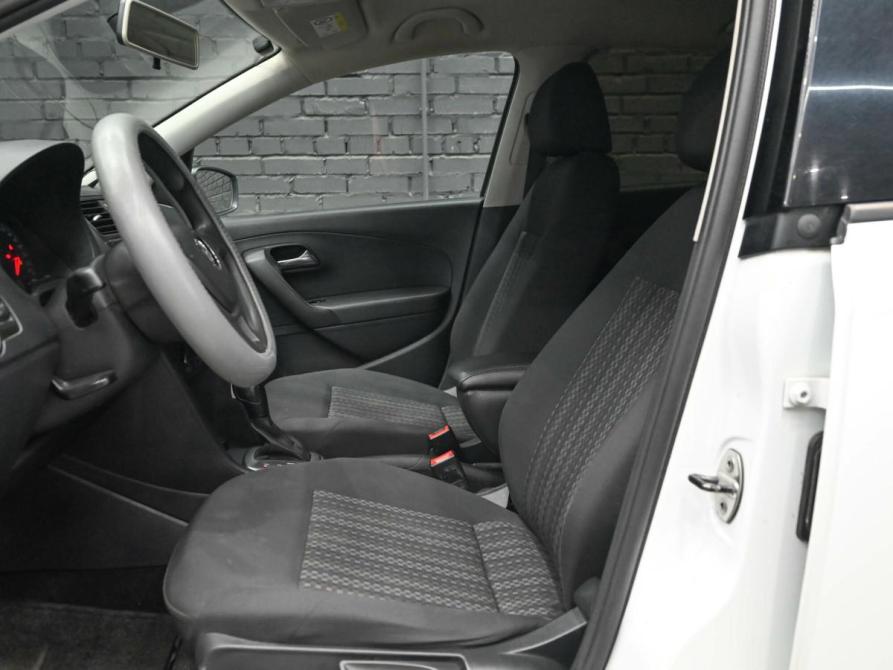 Volkswagen Polo V Рестайлинг Екатеринбург  - изображение 15